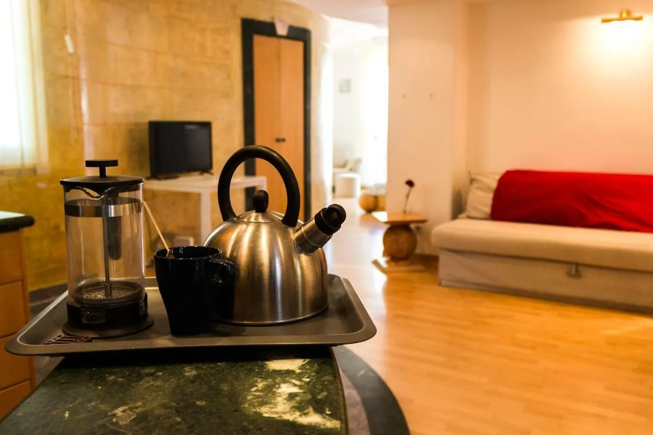 Premium Serviced Residences- Nyari Pal Utca Budapest Apartment