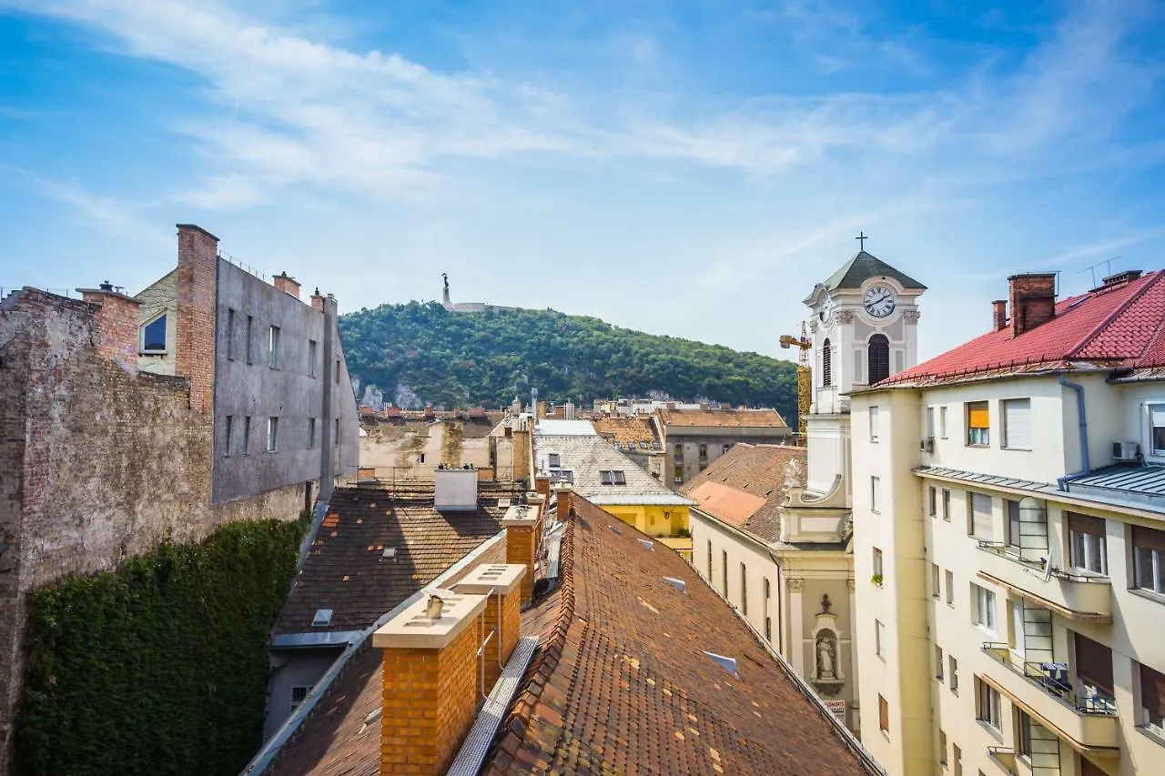 Apartment Premium Serviced Residences- Nyari Pal Utca Budapest